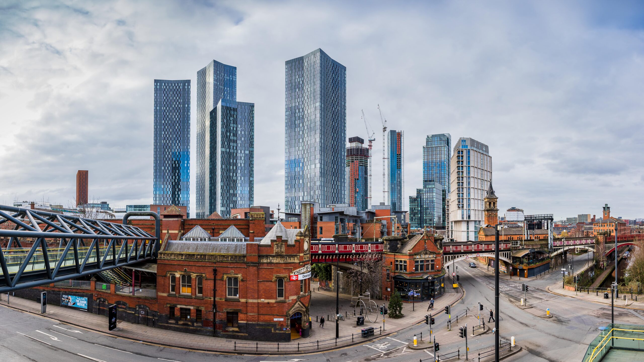 Investing in UK Property: Identifying High-Yield Opportunities