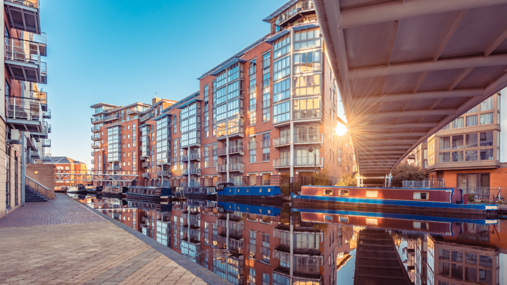 Property Investment Hubs 2025 - Birmingham Canal