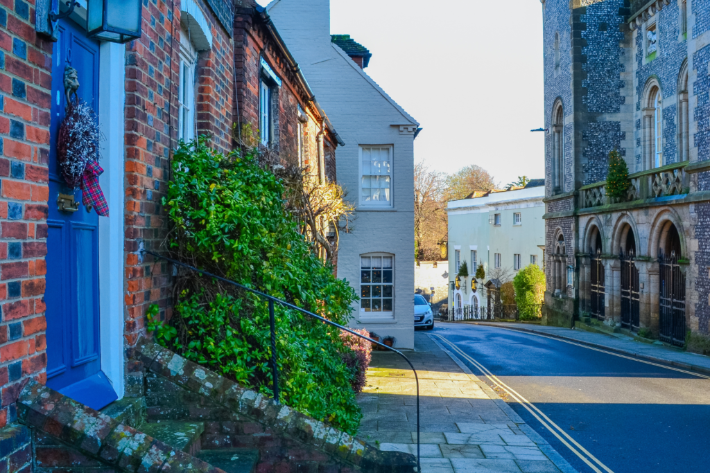 Commuter Towns Investment - Town